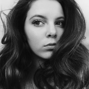 Meet your Posher, Asja